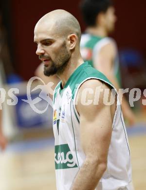 Basketball Bundesliga. Woerthersee Piraten gegen Kapfenberg Bulls. Joachim Buggelsheim (Piraten). Klagenfurt, 12.2.2009
Foto: Kuess 

---
pressefotos, pressefotografie, kuess, qs, qspictures, sport, bild, bilder, bilddatenbank