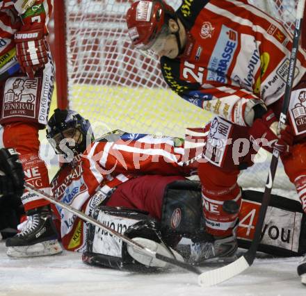 EBEL. Eishockey Bundesliga. KAC gegen HC TWK Innsbruck, Die Haie.  Travis Scott, Kirk Furey (KAC). Klagenfurt, am 17.2.2009.
Foto: Kuess 

---
pressefotos, pressefotografie, kuess, qs, qspictures, sport, bild, bilder, bilddatenbank