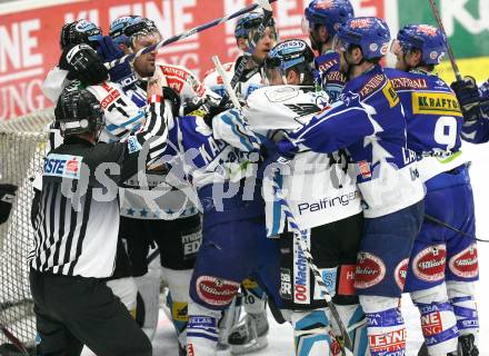 EBEL. Eishockey Bundesliga. EC Pasut VSV gegen EHC LIWEST Linz.  Schlaegerei, Rauferei. Villach, am 17.2.2009.
Foto: Kuess 


---
pressefotos, pressefotografie, kuess, qs, qspictures, sport, bild, bilder, bilddatenbank