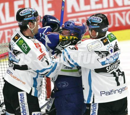 EBEL. Eishockey Bundesliga. EC Pasut VSV gegen EHC LIWEST Linz.  Schlaegerei, KASPITZ Roland (VSV), LEAHY Patrick, SHEARER Robert  (Linz). Villach, am 17.2.2009.
Foto: Kuess 


---
pressefotos, pressefotografie, kuess, qs, qspictures, sport, bild, bilder, bilddatenbank