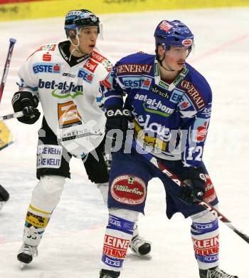 EBEL. Eishockey Bundesliga. EC Pasut VSV gegen EHC LIWEST Linz.  RAFFL Michael  (VSV), LUKAS Robert (Linz). Villach, am 17.2.2009.
Foto: Kuess 


---
pressefotos, pressefotografie, kuess, qs, qspictures, sport, bild, bilder, bilddatenbank