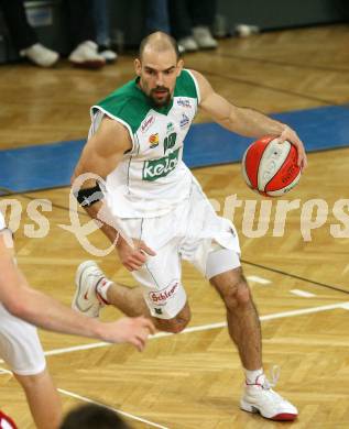 Basketball Bundesliga. Woerthersee Piraten gegen WBCKraftwerk Wels. Joachim Buggelsheim (Piraten).  Klagenfurt, 21.2.2009.
Foto: Kuess

---
pressefotos, pressefotografie, kuess, qs, qspictures, sport, bild, bilder, bilddatenbank