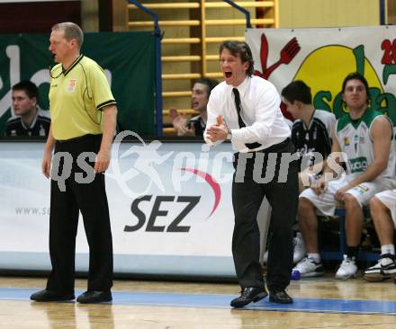 Basketball Bundesliga. Woerthersee Piraten gegen WBCKraftwerk Wels. Trainer Mathias Jan Fischer  (Piraten).  Klagenfurt, 21.2.2009.
Foto: Kuess

---
pressefotos, pressefotografie, kuess, qs, qspictures, sport, bild, bilder, bilddatenbank