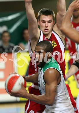 Basketball Bundesliga. Woerthersee Piraten gegen WBCKraftwerk Wels. Timothy Burnette (Piraten).  Klagenfurt, 21.2.2009.
Foto: Kuess

---
pressefotos, pressefotografie, kuess, qs, qspictures, sport, bild, bilder, bilddatenbank