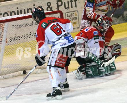 EBEL. Eishockey Bundesliga. KAC gegen HC TWK Innsbruck. KOTYK Seamus, HENDERSON Jay (Innsbruck). Klagenfurt, am 22.2.2009.
Foto: Kuess 

---
pressefotos, pressefotografie, kuess, qs, qspictures, sport, bild, bilder, bilddatenbank