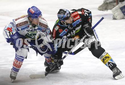 EBEL. Eishockey Bundesliga. EC Pasut VSV gegen EHC LIWEST Linz. Nico Toff  (VSV), Philipp Lukas (Linz). Villach, am 22.2.2009.
Foto: Kuess 


---
pressefotos, pressefotografie, kuess, qs, qspictures, sport, bild, bilder, bilddatenbank