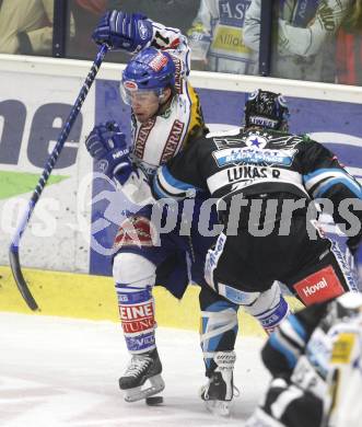 EBEL. Eishockey Bundesliga. EC Pasut VSV gegen EHC LIWEST Linz. Nico Toff  (VSV), Robert Lukas (Linz). Villach, am 22.2.2009.
Foto: Kuess 


---
pressefotos, pressefotografie, kuess, qs, qspictures, sport, bild, bilder, bilddatenbank