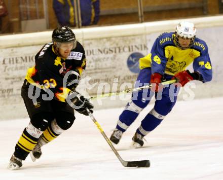 Eishockey. CHL. Althofen gegen Spittal. Kriegl Emmerich (Althofen), Smatrala Jaromir (Spittal). Althofen, 25.2.2009.
Foto: Kuess
---
pressefotos, pressefotografie, kuess, qs, qspictures, sport, bild, bilder, bilddatenbank