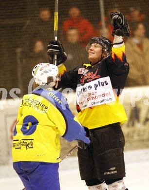 Eishockey. CHL. Althofen gegen Spittal. Grezko Christof (Althofen), Smatrala Jaromir (Spittal). Althofen, 25.2.2009.
Foto: Kuess
---
pressefotos, pressefotografie, kuess, qs, qspictures, sport, bild, bilder, bilddatenbank