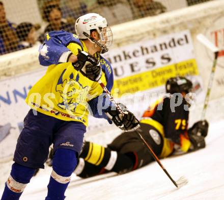 Eishockey. CHL. Althofen gegen Spittal. Tremschnig Gerold (Althofen), Kreuzer Thomas (Spittal). Althofen, 25.2.2009.
Foto: Kuess
---
pressefotos, pressefotografie, kuess, qs, qspictures, sport, bild, bilder, bilddatenbank