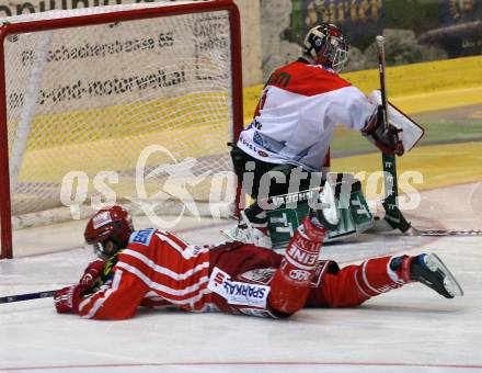 EBEL. Eishockey Bundesliga. KAC gegen HC TWK Innsbruck. HAGER Gregor (KAC), KOTYK Seamus (Innsbruck). Klagenfurt, am 26.2.2009.
Foto: Kuess 

---
pressefotos, pressefotografie, kuess, qs, qspictures, sport, bild, bilder, bilddatenbank