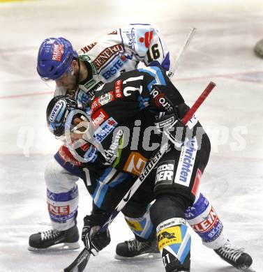 EBEL. Eishockey Bundesliga. EC Pasut VSV gegen EHC LIWEST Linz. Dan Cavanaugh, (VSV), Philipp Lukas (Linz). Villach, am 26.2.2009.
Foto: Kuess 


---
pressefotos, pressefotografie, kuess, qs, qspictures, sport, bild, bilder, bilddatenbank