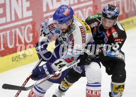 EBEL. Eishockey Bundesliga. EC Pasut VSV gegen EHC LIWEST Linz. 
Justin Mapletoft,  (VSV), Robert Lukas (Linz). Villach, am 26.2.2009.
Foto: Kuess 


---
pressefotos, pressefotografie, kuess, qs, qspictures, sport, bild, bilder, bilddatenbank