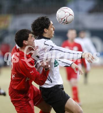 Fussball. Tipp3-Bundesliga. SK Austria Kelag Kaernten  gegen SV Mattersburg. Atdhe Nuhiu,  (Austria Kaernten), Nedeljko Malic (Mattersburg). Klagenfurt, 28.2.2009. 
Foto: Kuess

---
pressefotos, pressefotografie, kuess, qs, qspictures, sport, bild, bilder, bilddatenbank