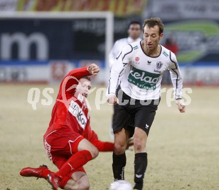 Fussball. Tipp3-Bundesliga. SK Austria Kelag Kaernten  gegen SV Mattersburg. Manuel Ortlechner, (Austria Kaernten), Manuel Seidl (Mattersburg). Klagenfurt, 28.2.2009. 
Foto: Kuess

---
pressefotos, pressefotografie, kuess, qs, qspictures, sport, bild, bilder, bilddatenbank