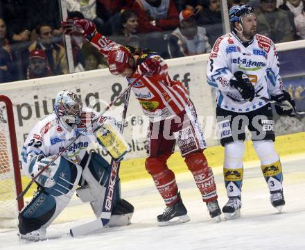 EBEL. Eishockey Bundesliga. KAC gegen EHC LIWEST Linz. Mike Craig, (KAC),  Alex Westlund, Ray Dilauro (Linz). Klagenfurt, am 5.3.2009.
Foto: Kuess 

---
pressefotos, pressefotografie, kuess, qs, qspictures, sport, bild, bilder, bilddatenbank