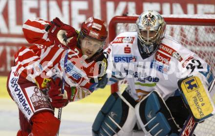 EBEL. Eishockey Bundesliga. KAC gegen EHC LIWEST Linz. Gregor Hager, (KAC),   Alex Westlund  (Linz). Klagenfurt, am 5.3.2009.
Foto: Kuess 

---
pressefotos, pressefotografie, kuess, qs, qspictures, sport, bild, bilder, bilddatenbank