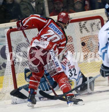 EBEL. Eishockey Bundesliga. KAC gegen EHC LIWEST Linz. Mike Craig, (KAC),  Alex Westlund (Linz). Klagenfurt, am 5.3.2009.
Foto: Kuess 

---
pressefotos, pressefotografie, kuess, qs, qspictures, sport, bild, bilder, bilddatenbank