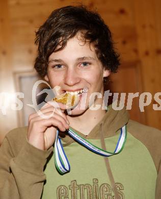 Alpe Adria Jugendwinterspiele. Snowboard. Daniel Krebs. Alleghe, am 20.1.2009.
Foto: Kuess
---
pressefotos, pressefotografie, kuess, qs, qspictures, sport, bild, bilder, bilddatenbank