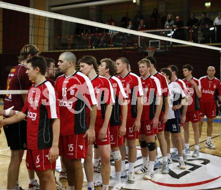 Volleyball. VBK Klagenfurt gegen TSV Hartberg. Enttaeuscht(VBK). Klagenfurt, 7.3.2009
Foto: Kuess

---
pressefotos, pressefotografie, kuess, qs, qspictures, sport, bild, bilder, bilddatenbank