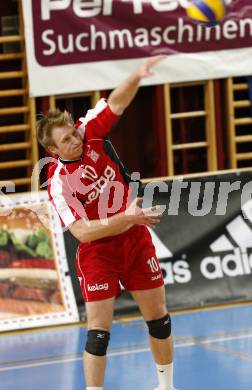 Volleyball. VBK Klagenfurt gegen TSV Hartberg. Christopher KOZLAREK (VBK). Klagenfurt, 7.3.2009
Foto: Kuess

---
pressefotos, pressefotografie, kuess, qs, qspictures, sport, bild, bilder, bilddatenbank