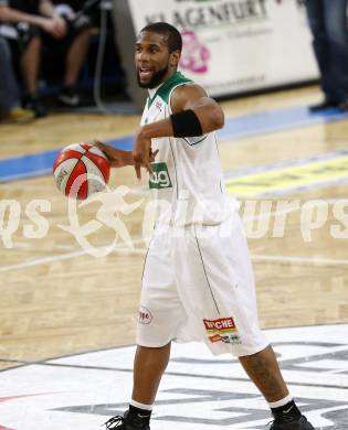 Basketball Bundesliga. Woerthersee Piraten gegen Guessing Knights. Timothy Burnette (Piraten). Klagenfurt, am 8.3.2009.
Foto: Kuess

---
pressefotos, pressefotografie, kuess, qs, qspictures, sport, bild, bilder, bilddatenbank