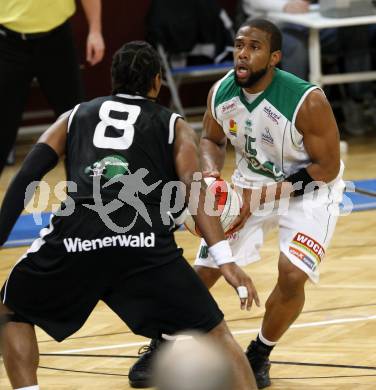 Basketball Bundesliga. Woerthersee Piraten gegen Guessing Knights. Timothy Burnette (Piraten), Jermaine Thomas (Guessing). Klagenfurt, am 8.3.2009.
Foto: Kuess

---
pressefotos, pressefotografie, kuess, qs, qspictures, sport, bild, bilder, bilddatenbank