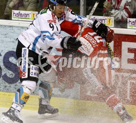 EBEL. Eishockey Bundesliga. KAC gegen EHC LIWEST Linz. Warren Norris, (KAC),   Martin Grabher Meier (Linz). Klagenfurt, am 10.3.2009.
Foto: Kuess 

---
pressefotos, pressefotografie, kuess, qs, qspictures, sport, bild, bilder, bilddatenbank