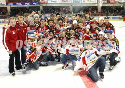 Eishockey U17 Nachwuchsmeisterschaft. KAC oesterreichischer U17 Meister. Ehrung. Klagenfurt, am 10.3.2009.
Foto: Kuess
---
pressefotos, pressefotografie, kuess, qs, qspictures, sport, bild, bilder, bilddatenbank