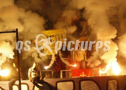 Fussball. Tipp3-Bundesliga. SK Austria Kelag Kaernten  gegen Austria Wien. Austria Wien Fans. Klagenfurt, 14.3..2009. 
Foto: Kuess

---
pressefotos, pressefotografie, kuess, qs, qspictures, sport, bild, bilder, bilddatenbank