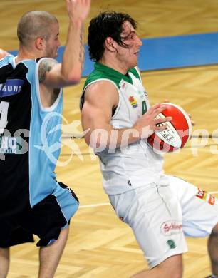 Basketball Bundesliga. Woerthersee Piraten gegen UBC St. Poelten. Andreas Kuttnig (Piraten).  Klagenfurt, 14.3.2009
Foto: Kuess

---
pressefotos, pressefotografie, kuess, qs, qspictures, sport, bild, bilder, bilddatenbank