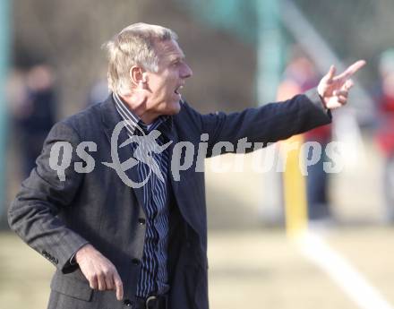 Fussball Regionalliga. SAK gegen FC Blau Weiss Linz. Trainer Adam Kensy (Linz). Klagenfurt, am 14.3.2009.
Foto: Kuess
---
pressefotos, pressefotografie, kuess, qs, qspictures, sport, bild, bilder, bilddatenbank