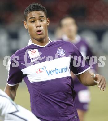 Fussball. Tipp3-Bundesliga. SK Austria Kelag Kaernten  gegen Austria Wien. Ruben Okotie (Wien). Klagenfurt, 14.3..2009. 
Foto: Kuess

---
pressefotos, pressefotografie, kuess, qs, qspictures, sport, bild, bilder, bilddatenbank