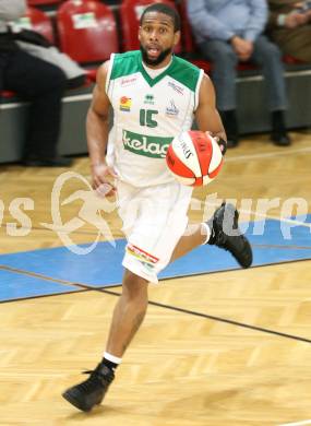 Basketball Bundesliga. Woerthersee Piraten gegen UBC St. Poelten. Timothy Burnette  (Piraten).  Klagenfurt, 14.3.2009
Foto: Kuess

---
pressefotos, pressefotografie, kuess, qs, qspictures, sport, bild, bilder, bilddatenbank