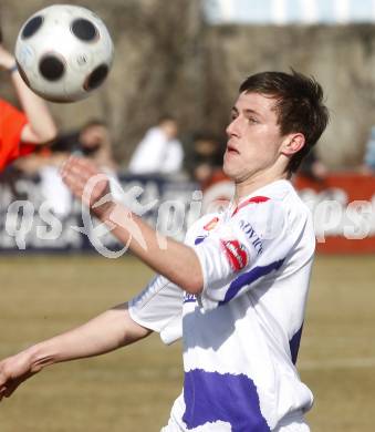 Fussball Regionalliga. SAK gegen FC Blau Weiss Linz. Darjan Aleksic (SAK). Klagenfurt, am 14.3.2009.
Foto: Kuess
---
pressefotos, pressefotografie, kuess, qs, qspictures, sport, bild, bilder, bilddatenbank