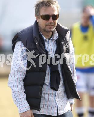 Fussball Regionalliga. SAK gegen FC Blau Weiss Linz. Co-Trainer Marijan Velik (SAK). Klagenfurt, am 14.3.2009.
Foto: Kuess
---
pressefotos, pressefotografie, kuess, qs, qspictures, sport, bild, bilder, bilddatenbank