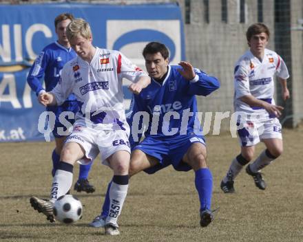 Fussball Regionalliga. SAK gegen FC Blau Weiss Linz. Rene Partl, Grega Triplat (SAK). Klagenfurt, am 14.3.2008.
Foto: Kuess
---
pressefotos, pressefotografie, kuess, qs, qspictures, sport, bild, bilder, bilddatenbank