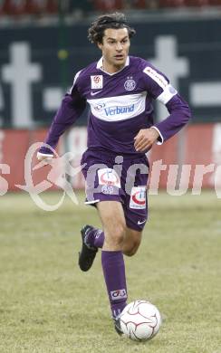 Fussball. Tipp3-Bundesliga. SK Austria Kelag Kaernten  gegen Austria Wien. Jocelyn Blanchard (Wien). Klagenfurt, 14.3..2009. 
Foto: Kuess

---
pressefotos, pressefotografie, kuess, qs, qspictures, sport, bild, bilder, bilddatenbank