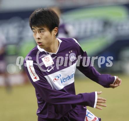 Fussball. Tipp3-Bundesliga. SK Austria Kelag Kaernten  gegen Austria Wien. Sun Xiang (Wien). Klagenfurt, 14.3..2009. 
Foto: Kuess

---
pressefotos, pressefotografie, kuess, qs, qspictures, sport, bild, bilder, bilddatenbank