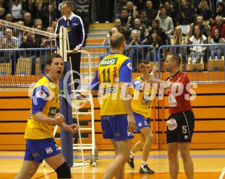 Volleyball Bundesliga. SK Aich/Dob gegen Aon Hotvolleys. Jubel(Aich/Dob). Prevalje, am 17.3.2009.
Foto: Kuess
---
pressefotos, pressefotografie, kuess, qs, qspictures, sport, bild, bilder, bilddatenbank