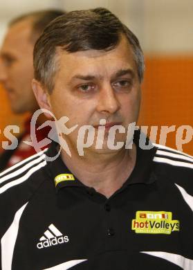 Volleyball Bundesliga. SK Aich/Dob gegen Aon Hotvolleys. Dragutin BALTIC  (Hotvolleys). Prevalje, am 17.3.2009.
Foto: Kuess
---
pressefotos, pressefotografie, kuess, qs, qspictures, sport, bild, bilder, bilddatenbank