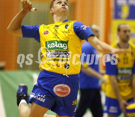 Volleyball BUndesliga. SK Aich/Dob gegen Aon Hotvolleys Wien. Aleksey Sanko (Aich/Dob). Prevalje, am 17.3.2009.
Foto: Kuess
---
pressefotos, pressefotografie, kuess, qs, qspictures, sport, bild, bilder, bilddatenbank