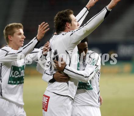 Fussball. Tipp3-Bundesliga. SK Austria Kelag Kaernten  gegen Sturm Graz. Torjubel Thomas Hinum, Schumacher, Sandro (Austria Kaernten). Klagenfurt, 18.3..2009. 
Foto: Kuess

---
pressefotos, pressefotografie, kuess, qs, qspictures, sport, bild, bilder, bilddatenbank