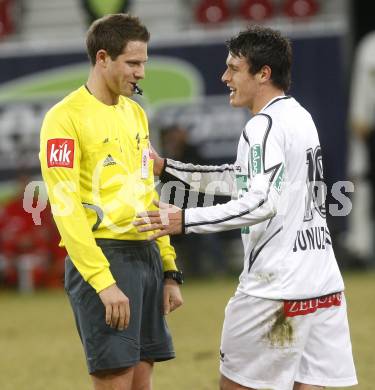 Fussball. Tipp3-Bundesliga. SK Austria Kelag Kaernten  gegen Sturm Graz. Schiedsrichter Harald Lechner, Zlatko Junuzovic, (Austria Kaernten). Klagenfurt, 18.3..2009. 
Foto: Kuess

---
pressefotos, pressefotografie, kuess, qs, qspictures, sport, bild, bilder, bilddatenbank