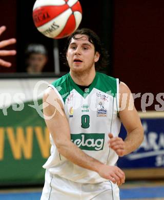 Basketball Bundesliga. Woerthersee Piraten gegen BK Klosterneuburg. Andreas Kuttnig (Piraten).  Klagenfurt, 18.3.2009
Foto: Kuess

---
pressefotos, pressefotografie, kuess, qs, qspictures, sport, bild, bilder, bilddatenbank