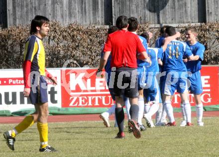 Fussball. Kaerntner Liga. VSV gegen St. Michael/L.. Torjubel (VSV). Villach, 21.3..2009. 
Foto: Kuess
---
pressefotos, pressefotografie, kuess, qs, qspictures, sport, bild, bilder, bilddatenbank