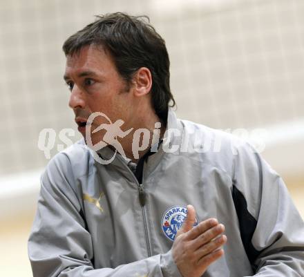 Volleyball Bundesliga. ATSC Wildcats gegen VC Dornbirn. Trainer Helmut Voggenberger (Wildcats). Klagenfurt, 19.3.2009
Foto: Kuess

---
pressefotos, pressefotografie, kuess, qs, qspictures, sport, bild, bilder, bilddatenbank