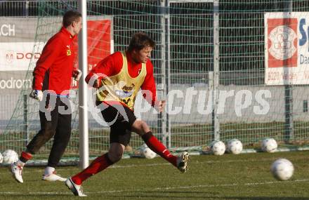 Fussball Nationalteam. Trainingslager in Velden am Woerthersee. Sebastian Proedl. Velden, am 23.3.2009.
Foto: Kuess

---
pressefotos, pressefotografie, kuess, qs, qspictures, sport, bild, bilder, bilddatenbank