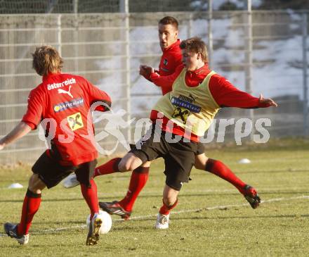 Fussball Nationalteam. Trainingslager in Velden am Woerthersee. Sebastian Proedl, Stefan Maierhofer. Velden, am 23.3.2009.
Foto: Kuess

---
pressefotos, pressefotografie, kuess, qs, qspictures, sport, bild, bilder, bilddatenbank