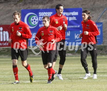 FUSSBALL - FIFA Weltmeisterschaft 2010, Qualifikation, OEFB, AUT vs ROM, Oesterreich vs Rumaenien, Vorberichte, Training AUT. Manuel Ortlechner, Andreas Ulmer, Michael Gspurnig, Yasin Pehlivan (AUT). Velden, am 23.3.2009.
Foto: Kuess

---
pressefotos, pressefotografie, kuess, qs, qspictures, sport, bild, bilder, bilddatenbank